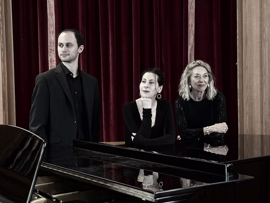 Elliot Roman, Ilana Davidson and Debra Ayers